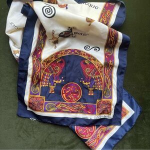 Book of Kells Irish Scarf, Size OS, EUC